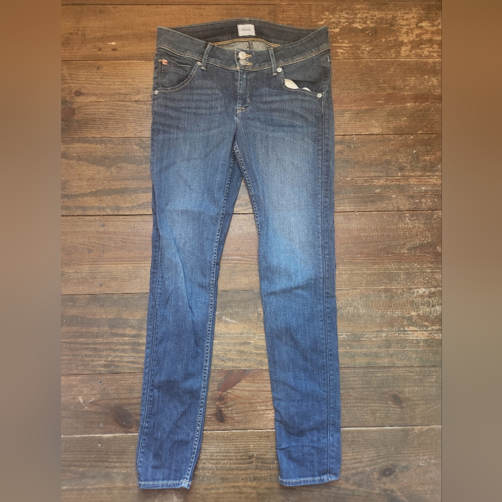 Hudson size 29 skinny jeans. Mid rise. Medium wash